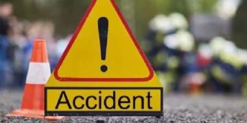 ഒമാനിൽ-വാഹനാപകടം,-രണ്ട്-പ്രവാസികൾക്ക്-ദാരുണാന്ത്യം,-നിരവധി-പേർക്ക്-പരിക്ക്