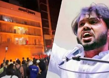 ഷെരീഫ്-ഉസ്മാൻ-ഹാദിയുടെ-കൊലയ്ക്കു-പിന്നാലെ-ബംഗ്ലാദേശിൽ-വീണ്ടും-കലാപം,-മാധ്യമസ്ഥാപനങ്ങൾക്ക്-തീയിട്ടു,-ഓഫിസുകൾ-അടിച്ചുതകർത്തു,-മാധ്യമ-പ്രവർത്തകർ-കെട്ടിടങ്ങളിൽ-കുടുങ്ങിക്കിടക്കുന്നു!!-കൊലയാളികളെ-അറസ്റ്റ്-ചെയ്യുന്നതിൽ-പോലീസ്-പരാജയപ്പെട്ടുവെന്ന്-പ്രക്ഷോഭക്കാർ