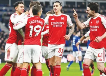 ജയിച്ചു,-ആഴ്‌സണല്‍-വീണ്ടും-തലപ്പത്ത്