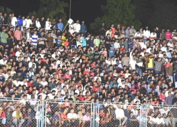 കേരള-സൂപ്പര്‍-ലീഗ്:-കണ്ണൂര്‍-ആരവക്കടല്‍