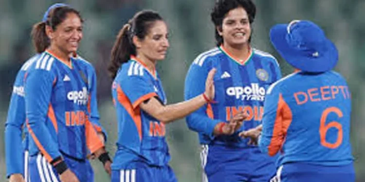 ശ്രീലങ്കയ്‌ക്കെതിരായ-വനിത-ട്വന്റി-20-പരമ്പര-നേടി-ഇന്ത്യ