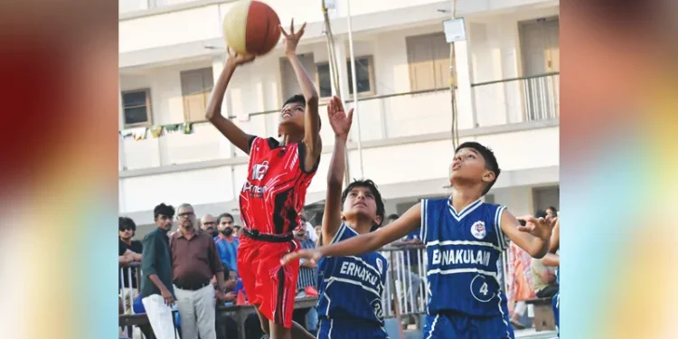 കിഡ്‌സ്-ബാസ്‌കറ്റ്‌ബോളില്‍-ലീഗ്-പോരാട്ടങ്ങള്‍-അവസാനിച്ചു