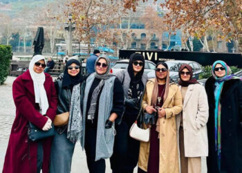 സ്വ​പ്ന​ച്ചിറ​കേ​റി-ഒ​രു-ജോ​ർ​ജി​യ​ൻ-യാ​ത്ര