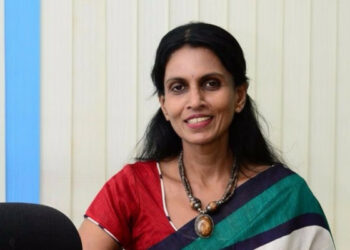 അനുവാദമില്ലാതെ-ഹെൽത്ത്-ഇൻസ്പെക്ടറുടെ-കാര്യാലയത്തില്‍-അതിക്രമിച്ചു-കയറി,-ചെയ്തത്-ചട്ടലംഘനം,-ആര്‍-ശ്രീലേഖയ്ക്കെതിരെ-അന്വേഷണം,