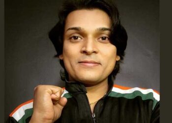 ചെങ്ങന്നൂർ,-തിരുവല്ല-എന്നിവിടങ്ങളിലോ,-കൊട്ടാരക്കരയിലോ-മത്സരിക്കാൻ-താൽപര്യമുണ്ടോ?-ഒരു-പ്രധാന-രാഷ്ട്രീയ-പാർട്ടി-ചോദിച്ചു…അടുത്ത-തെരഞ്ഞെടുപ്പിൽ-കോൺ​ഗ്രസ്-ജയിക്കണം,-സാധാരണ-മലയാളികളുടെ-ആഗ്രഹമാണിത്,-എന്റെ-രാഷ്ട്രീയമാണ്-വസ്ത്രധാരണത്തിലുള്ളത്,-തെരഞ്ഞെടുപ്പിൽ-മത്സരിക്കാൻ-രാഹുൽ-ഈശ്വർ