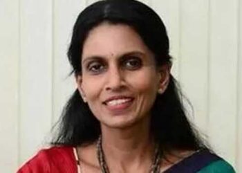 പക-വീട്ടിയതോ?-സ്റ്റാൻഡിങ്-കമ്മിറ്റി-തെരഞ്ഞെടുപ്പിൽ-ബാലറ്റിൽ-ഒപ്പിടാതെ-ആർ,-ശ്രീലേഖ,-വോട്ട്-അസാധുവായി,-സാധാരണക്കാരെങ്കിൽ-ഓക്കെ,-സംസ്ഥാനത്തെ-ഉന്നത-പോലീസ്-ഉദ്യോഗസ്ഥയായിരുന്ന-ഒരാൾ-ബാലറ്റിൽ-ഒപ്പിടാൻ-മറന്നുപോയത്-സ്വാഭാവികമല്ല-പ്രതിപക്ഷം