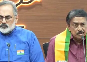 ‘ദ്രവിച്ച-ആശയങ്ങൾക്ക്-ഇനി-പ്രസക്തിയില്ല,-ബിജെപി-വർഗീയവാദികളാണെന്നാണ്-പറയുന്നത്,-നിർഭാഗ്യവശാൽ-എന്റെ-പാർട്ടി-കുറച്ചു-മാസങ്ങളായി-നടത്തി-വരുന്നത്-വർഗീയ-വിഭജനത്തിന്-വേണ്ടിയുള്ള-ശ്രമങ്ങളാണ്…-ബിജെപിയുടെ-വികസന-ആശയങ്ങളിൽ-പ്രതീക്ഷ,-ഇനി-മുതൽ-ശബ്ദിക്കുക-ബിജെപിക്കുവേണ്ടി-മാത്രം’!!-ചാനൽ-ചർച്ചകളിലെ-സജീവ-ഇടതുശബ്ദം-റെജി-ലൂക്കോസ്-ബിജെപിയിൽ