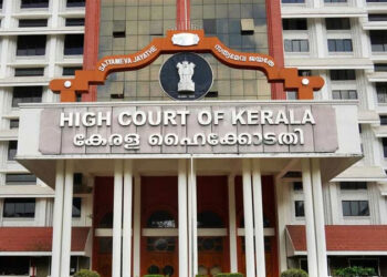 കള്ളക്കേസിൽ-കുടുക്കിയ-പോലീസിന്-ഹൈക്കോടതിയുടെ-പ്രഹരം;-പ്രവാസിക്ക്-14-ലക്ഷം-രൂപ-നഷ്ടപരിഹാരം-നൽകണം