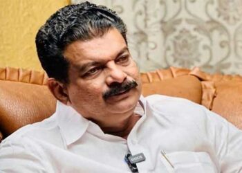 കെഎഫ്‌സി-വായ്പ-തട്ടിപ്പ്-കേസ്,-12-മണിക്കൂർ-നീണ്ട-ഇഡി-ചോദ്യം-ചെയ്യൽ,-ഒടുവിൽ-പി-വി-അൻവറിനെ-വിട്ടയച്ചു