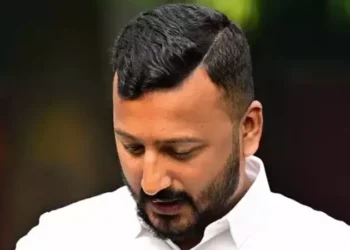 രാഹുൽ-മാങ്കൂട്ടത്തിലിനെതിരായ-പരാതി-പിൻവലിക്കാത്തതിൽ-നടപടി;-ബിജെപിക്കെതിരെ-വിമർശനവുമായി-പരാതിക്കാരിയുടെ-ഭർത്താവ്