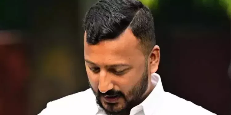 രാഹുൽ-മാങ്കൂട്ടത്തിലിനെതിരായ-പരാതി-പിൻവലിക്കാത്തതിൽ-നടപടി;-ബിജെപിക്കെതിരെ-വിമർശനവുമായി-പരാതിക്കാരിയുടെ-ഭർത്താവ്