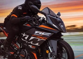 പെർഫോമൻസിന്‍റെ-പുതിയ-മുഖം;-കെടിഎം-ആർസി-160-വിപണിയിലെത്തി