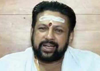 അറസ്റ്റിനു-സാധ്യതയെന്ന്-റിപ്പോർട്ട്!!-ശബരിമല-സ്വർണ്ണക്കൊള്ളയിൽ-നിർണായക-പങ്ക്…-ഉണ്ണികൃഷ്ണൻ-‌പോറ്റിയെ-ശബരിമലയിലെത്തിച്ചത്-കണ്ഠരര്-രാജീവര്,-പോറ്റിയുമായി-അടുത്ത-ബന്ധമെന്ന്-പത്മകുമാറടക്കമുള്ളവരുടെ-മൊഴി…-എസ്ഐടി-ചോദ്യം-ചെയ്യൽ-തുടരുന്നു