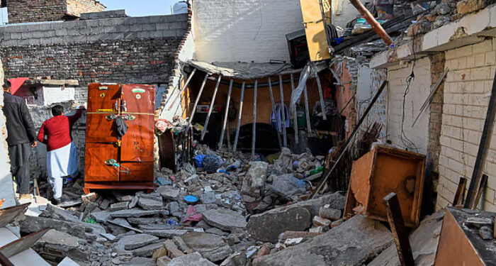 വിവാഹ-ആഘോഷത്തിനിടെ-സ്ഫോടനം,-വരനും-വധുവും-ഉള്‍പ്പെടെ-എട്ട്-പേര്‍ക്ക്-ദാരുണാന്ത്യം,-നിരവധി-പേര്‍ക്ക്-പരിക്ക്,-സ്ഫോടനമുണ്ടായത്-വീട്ടിലെ-സല്‍ക്കാര-വേദിയില്‍