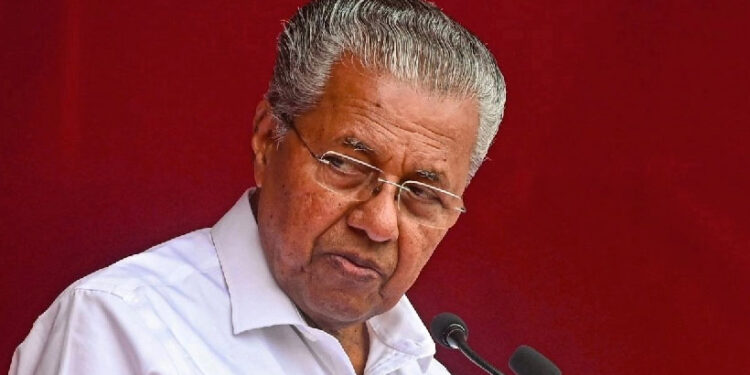 രാഹുൽ-മാങ്കൂട്ടത്തിലിന്റെ-അറസ്റ്റിന്-പിന്നാലെ-സൈബർ-ആക്രമണം;-മുഖ്യമന്ത്രിക്കും-ഡിജിപിക്കും-പരാതി-നൽകി-അതിജീവിത