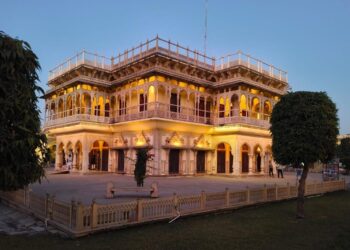 ചരിത്രമുറങ്ങുന്ന-കോട്ടകൾ…