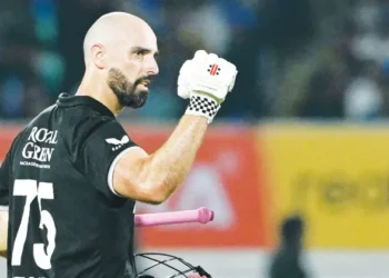 രാജ്കോട്ടില്-കിവീസ്-നേടി