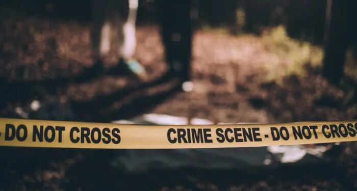 പെണ്‍കുട്ടിയെ-കണ്ടില്ലെങ്കില്‍-വീട്ടില്‍-അന്വേഷിച്ചെത്തും,-വീട്ടുകാര്‍-പരാതി-നല്‍കിയിട്ടും-ഫലമുണ്ടായില്ല,-മറ്റ്-പ്രണയബന്ധങ്ങളുണ്ടെന്ന്-സംശയവും,-16-കാരന്റേത്-ക്രൂര-സ്വഭാവമെന്ന്-നാട്ടുകാര്‍