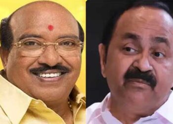 സവർണ-ഫ്യൂഡൽ-മാടമ്പി-മാനസികാവസ്ഥയാണ്-സതീശന്റേത്,-സമുദായ-നേതാക്കളുടെ-തിണ്ണ-നിരങ്ങില്ലെന്നു-വീമ്പിളക്കുന്ന-സതീശൻ-എൻ-എസ്എസ്-ആസ്ഥാനത്ത്-ഒന്നര-മണിക്കൂർ-തിണ്ണ-നിരങ്ങിയ-കഥ-പുറത്തു-വന്നുകഴിഞ്ഞു…-സിറോ-മലബാർ-സഭയുടെ-സിനഡ്-നടന്നപ്പോൾ-അവിടെ-മറ്റൊരു-കാറിൽ-ആരും-അറിയാതെ-സതീശൻ-പോയത്-എന്തിനാണെന്നും-വെളിപ്പെടുത്തണം-വെള്ളാപ്പള്ളി