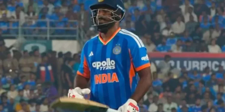 റായ്പൂരിലും-സഞ്ജുവിന്-‘ബാറ്റിംഗ്-പതർച്ച’;-കൂറ്റൻ-ലക്ഷ്യം-പിന്തുടരുന്ന-ഇന്ത്യ-പ്രതിരോധത്തിൽ