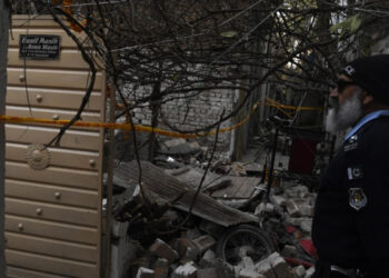 അതിഥിയായി-വിവാഹവീട്ടില്‍-കയറിപ്പറ്റി,-പിന്നാലെ-ചാവേറാക്രമണം,-പാകിസ്ഥാനില്‍-വിവാഹചടങ്ങിനിടെ-ഏഴ്-പേര്‍-കൊല്ലപ്പെട്ടു,-25-പേരുടെ-നില-അതീവ-ഗുരുതരം