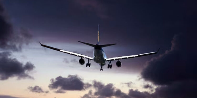 മിഡിൽ-ഈസ്റ്റിൽ-യുദ്ധഭീതി;-ദുബായ്-ഉൾപ്പെടെയുള്ള-നഗരങ്ങളിലേക്ക്-വിമാന-സർവീസുകൾ-റദ്ദാക്കി