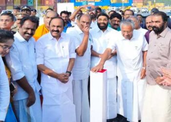 വിഴിഞ്ഞം-വിസ്മയമായി-മാറി,-2028-ഓടെ-വിഴിഞ്ഞം-പൂർണ-സജ്ജമാകും-മുഖ്യമന്ത്രി!!-രണ്ടാംഘട്ട-നിർമാണ-പ്രവർത്തനങ്ങൾക്ക്-തുടക്കം