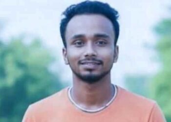 ബം​ഗ്ലാദേശിൽ-വീണ്ടും-ആൾക്കൂട്ട-കൊലപാതകം,-ഉറങ്ങിക്കിടന്ന-ഹിന്ദു-യുവാവിനെ-ജീവനോടെ-ചുട്ടുകൊന്നു,-ക്രൂര-കൊലപാതകം-യുവാവുണ്ടായിരുന്ന-​ഗാരേജ്-അടക്കം-തീയിട്ട്-കത്തിച്ച്!!-ആസൂത്രിത-കൊലപാതകമെന്ന്-ദൃക്സാക്ഷികൾ