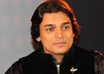 വന്തിട്ടെയെന്ന്-സൊല്ല്…-എത്രകാലം-കള്ള-കേസില്‍-അകത്തിട്ടാലും-അവന്‍-തിരിച്ചു-വരും,-സത്യം-തിരിച്ചടിക്കും,-രാഹുലിന്റെ-ജാമ്യത്തില്‍-അഹ്ലാദം-പങ്കുവച്ച്-രാഹുല്‍-ഈശ്വര്‍