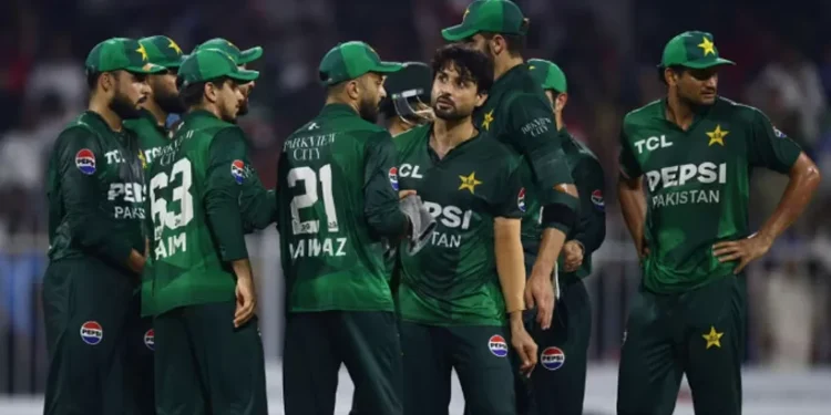 ഭീഷണി-വെറുതെയായി,-പാകിസ്ഥാൻ-മുട്ടുമടക്കി!-320-കോടി-പോയേക്കുമെന്ന്-ഭയം;-ഇന്ത്യയുമായുള്ള-പോരാട്ടത്തിന്-തയ്യാർ