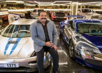 സിജെ-റോയി-ജീവനൊടുക്കിയത്-ഇൻകം-ടാക്സ്-ഉദ്യോഗസ്ഥരുടെ-സമ്മർദത്തിൽ,-പോലീസിൽ-പരാതി-നൽകി-കുടുംബം,-കൊച്ചിയിൽ-നിന്നെത്തിയ-ഐടി-ഉദ്യോഗസ്ഥരുടെ-മൊഴിയെടുക്കും,-ഫോണുകളും-തോക്കും-പോലീസ്-കസ്റ്റഡിയിൽ,-സാമൂഹിക-മാധ്യമ-ഇടപെടലുകളും-പരിശോധിക്കും,-സംസ്കാരം-ഇന്ന്,-പൊതുദർശനം-സഹോദരന്റെ-വീട്ടിൽ-ഉച്ചയ്ക്ക്-ഒരുമണിവരെ