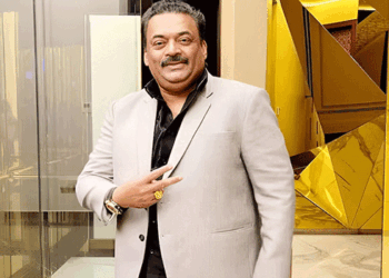 കോൺഫിഡന്റ്-ഗ്രൂപ്പ്-ചെയർമാൻ-സി.ജെ-റോയി-ആത്മഹത്യ-ചെയ്ത-സംഭവത്തിൽ-വിശദീകരണവുമായി-ആദായനികുതി-വകുപ്പ്:-പരിശോധനയും-നടപടികളും-നിയമപരമാണെന്നും-സമ്മർദങ്ങളുണ്ടായിട്ടില്ലെന്ന്-റോയ്-എഴുതി-നൽകിയിരുന്നെന്ന്-ഉദ്യോഗസ്ഥർ