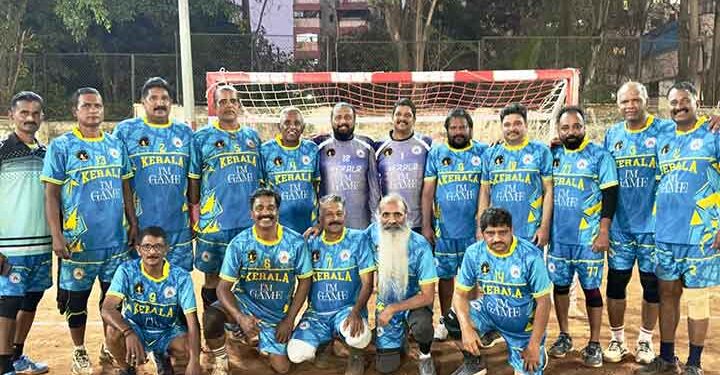 “ഐ-ആം-ഗെയിം”-ടീമിന്-വിജയം;-മാസ്റ്റേഴ്സ്-നാഷണൽ-ഹാൻഡ്-ബോൾ-ചാമ്പ്യൻഷിപ്പിൽ-സ്വർണ്ണം-നേടി-കേരളാ-ടീം