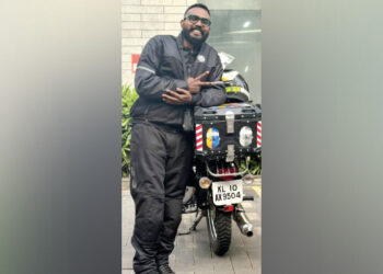 ഉലകം-ചുറ്റും-സിനിമ-കൊട്ടക