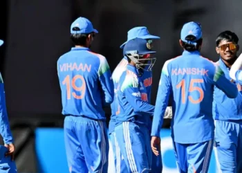 പാകിസ്ഥാനെ-തകർത്ത്-ഇന്ത്യന്‍-അണ്ടര്‍-19-ടീം-സെമിയില്‍