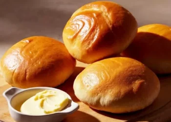 ബേക്കറിയിലെ-ആ-രുചി-ഇനി-വീട്ടിലും;-ഓവനില്ലാതെ-പഞ്ഞിപോലുള്ള-ക്രീം-ബൺ-തയ്യാറാക്കാം‌