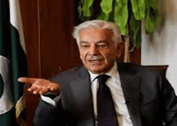 ‘ഐസിസി-ഇന്ത്യയുടെ-ബന്ദി,-ഇന്ത്യയുടെ-ഇംഗിതത്തിന്-വഴങ്ങുന്ന-ഐസിസിയെ-വിശ്വസിക്കാനാവില്ല;-ക്രിക്കറ്റ്-എന്ന-മാന്യൻമാരുടെ-കളിയുടെ-അന്തസ്സ്-നിലനിർത്താൻ-പുതിയൊരു-ക്രിക്കറ്റ്-സംഘടന-വരണം’-രൂക്ഷ-വിമർശനമുയർത്തി-പാക്-പ്രതിരോധ-മന്ത്രി