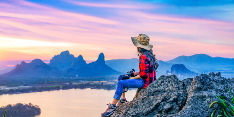 ഒരു-യാത്രപോകണം…-ദൂരേക്ക്