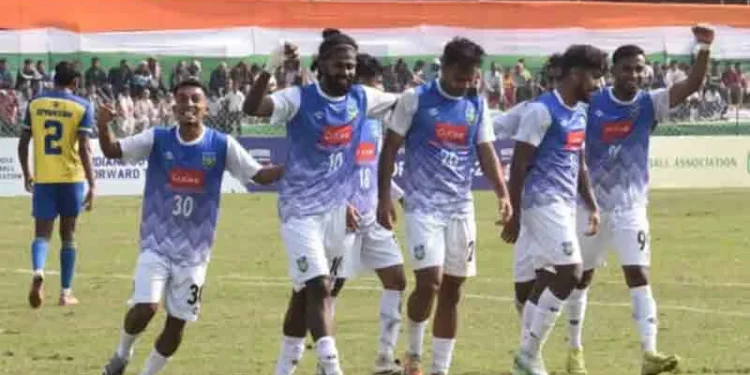 സന്തോഷ്-ട്രോഫി-ഫുട്ബോളിൽ-കേരളം-ഫൈനലിൽ;-ഞായറാഴ്ച-നടക്കുന്ന-ഫൈനലിൽ-എതിരാളി-സർവീസസ്