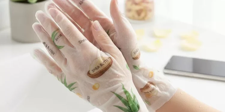 പ്രായം-കൈകളിൽ-അറിയാതിരിക്കാൻ;-ഹാൻഡ്-മാസ്കുകൾ-ഉപയോഗിക്കേണ്ടത്-എങ്ങനെ?