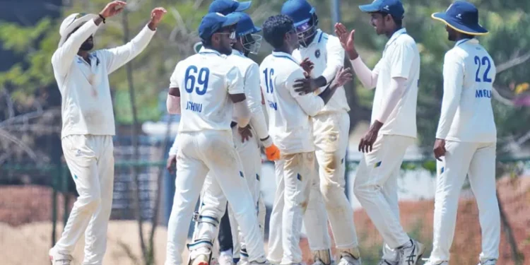 സികെ.-നായിഡു-ട്രോഫി:-കേരളത്തിന്-ഒന്നാം-ഇന്നിങ്‌സ്-ലീഡ്