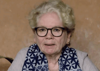 ‘സംസ്ഥാനത്ത്-ഭരണമാറ്റം-അനിവാര്യം,-പിണറായി3.0-എന്ന-ബ്രാന്‍റിംഗ്-ദോഷം-ചെയ്യും,-വ്യക്തിയുടെ-ഏകാധിപത്യം-നാശത്തിൽ-അവസാനിക്കും,-ഇടതുപാർട്ടി-അധികാരത്തിൽ-വന്നിട്ട്-അടിസ്ഥാന-വർഗ്ഗത്തിന്-എന്തു-കിട്ടി?’-സാറാ-ജോസഫ്