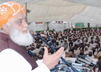 ‘അഫ്​ഗാനിസ്ഥാനിൽ-നിന്ന്-ഒരു-മാതളനാരങ്ങയ്ക്കോ-വത്തക്കയ്ക്കോ-പോലും-പാക്കിസ്ഥാനിലേക്ക്-കടക്കാൻ-സാധിക്കില്ല,അതേസമയം-ഭീകരവാദികൾ-ഒഴുകുകയാണ്;കഴിഞ്ഞ-78-വർഷമായി-പാക്കിസ്ഥാന്റെ-അഫ്ഗാൻ-നയം-പരാജയത്തിലാണ്’-പാക്-സർക്കാരിനെ-പരിഹസിച്ച്-മതനേതാവ്