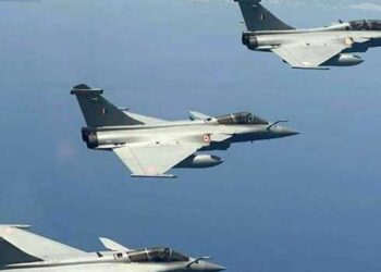 ഓപ്പറേഷൻ-സിന്ദൂറിൽ-പാക്കിസ്ഥാന്റെ-നട്ടെല്ലൊടിച്ച-റാഫേൽ-വിമാനങ്ങൾക്കായി-3.25-ലക്ഷം-കോടിയുടെ-കരാർ…-ചരിത്രത്തിലെ-ഏറ്റവും-വലിയ-ആയുധക്കരാറിൽ-ഒപ്പിടാനൊരുങ്ങി-ഇന്ത്യ!!-18-വിമാനങ്ങൾ-നേരിട്ട്-ഫ്രാൻസിൽ-നിന്ന്,-96-യുദ്ധവിമാനങ്ങൾ-നിർമിക്കുക-ഇന്ത്യയിൽതന്നെ