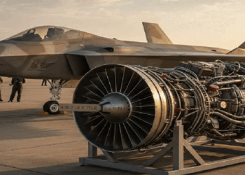 ‘എഞ്ചിൻ-സാങ്കേതികവിദ്യയും-ബൗദ്ധിക-സ്വത്തവകാശവും-നല്കാൻ-ഞങ്ങൾ-തയ്യാർ’;-ഇന്ത്യയുടെ-തദ്ദേശീയ-യുദ്ധവിമാന-സ്വപ്നങ്ങൾക്ക്-ചിറകുവിരിക്കാനുതകുന്ന-വാ​ഗ്ദാനങ്ങളുമായി-റോൾസ്-റോയ്‌സ്