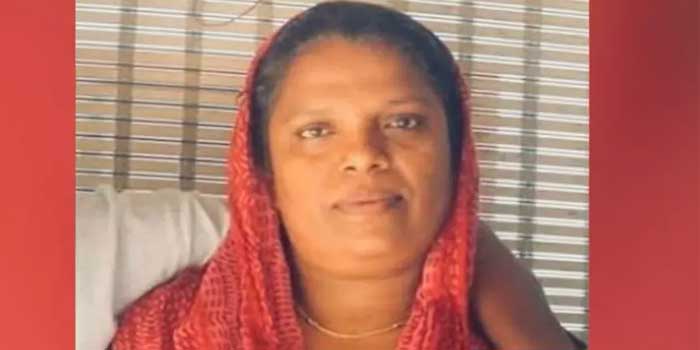 എട്ടുമാസം-മുൻപ്-ഗുരുവായൂരിലെ-ഒരു-സ്ത്രീയിൽനിന്ന്-50,000-രൂപ-പലിശയ്ക്ക്-വാങ്ങി,-എട്ടുമാസത്തോളം-10,-000-രൂപവെച്ച്-അടച്ചു,-രണ്ടുമാസമായി-അടവ്-മുടങ്ങി…-ഇനി-ഞാൻ-വരിക-സഹോദരനുമായി…-ഫോണിലൂടെയും-നേരിട്ടും-ഭീഷണി!!-എല്ലാവരും-എന്റെ-മക്കളെ-നോക്കണേ…-കുറിപ്പെഴുതിവച്ച്-വീട്ടമ്മ-തീകൊളുത്തി-ജീവനൊടുക്കി