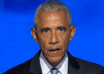 ‘അന്യ​ഗ്രഹ-ജീവികളുണ്ടെന്നത്-യാഥാർത്ഥ്യമാണ്;-അവയെ-ഭൂ​ഗർഭ-രഹസ്യത്താവളങ്ങളിൽ-ഒളിപ്പിച്ചിട്ടുണ്ടെന്ന-വാദം-തെറ്റാണ്,-അതൊരിക്കലും-സാധ്യമല്ല,അമേരിക്കൻ-പ്രസിഡന്റിൽ-നിന്ന്-പോലും-മറച്ചുവയ്ക്കാനാവുന്ന-വലിയ-ഗൂഢാലോചന-നടക്കുന്നുണ്ടെങ്കിൽ-അങ്ങനെ-സംഭവിക്കാം’-–-ഒബാമ