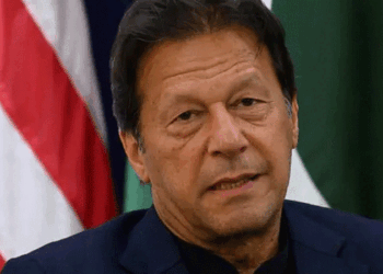 ഇമ്രാൻ-ഖാനെ-രഹസ്യമായി-ജയിലിൽ-നിന്നും-ആശുപത്രിയിലേയ്ക്ക്-മാറ്റിയെന്ന്-പിടിഐ;-‘കുടുബത്തെ-പോലും-അറിയിച്ചില്ല;-ഈ-നീക്കം-അദ്ദേഹത്തിന്റെ-ജീവന്-അപകടമുണ്ടാക്കും’