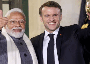 ‘സുസ്വാഗതം’;-ഫ്രഞ്ച്-പ്രസിഡന്റ്-ഇമ്മാനുവൽ-മാക്രോൺ-ഇന്ത്യയിലെത്തി;-മൂന്നു-ദിവസത്തെ-സന്ദർശനം;ഹെലികോപ്റ്ററുകളുടെയും-hammer-പ്രിസിഷൻ-ഗൈഡഡ്-മിസൈലുകളുടെയും-സംയുക്ത-നിർമ്മാണം-ഉൾപ്പെടെയുള്ള-പ്രതിരോധ-സഹകരണം-ശക്തിപ്പെടുത്തുന്നതിൽ-ഊന്നൽ;-നിർമ്മിതബുദ്ധി,-നൂതന-സാങ്കേതികവിദ്യ-തുടങ്ങിയ-പുതിയ-മേഖലകളും-ചർച്ചാവിഷയമാകും