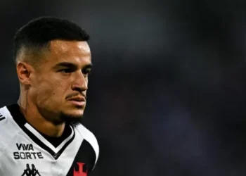 ആരാധകരുടെ-കൂവിവിളികൾ-തളർത്തി;-പ്രിയ-ക്ലബ്-വിട്ട്-കുട്ടീഞ്ഞോ